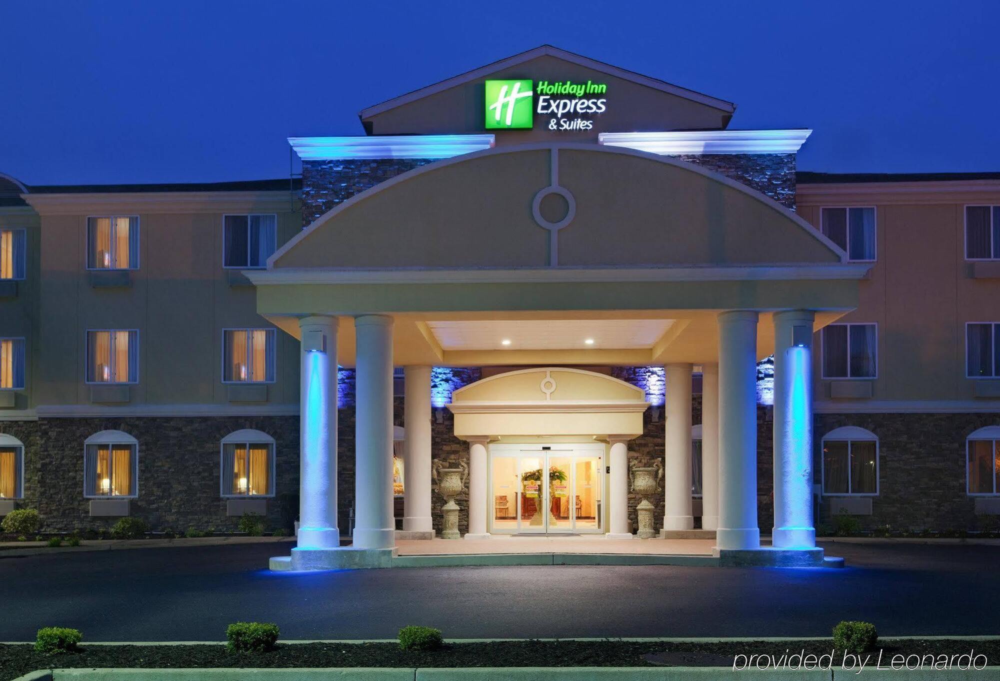 Holiday Inn Express Hotel & Suites Swansea By Ihg Exteriör bild